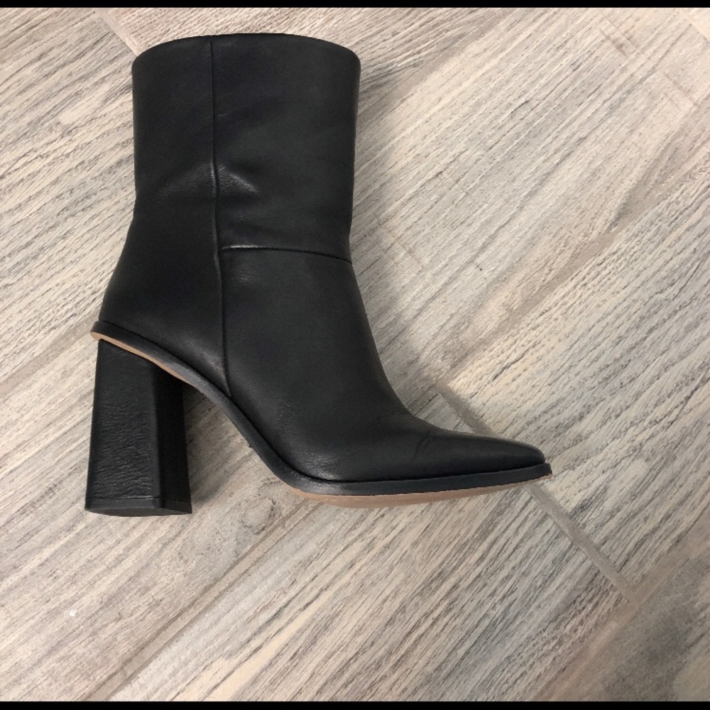 Vince Camuto Black Heeled Boots